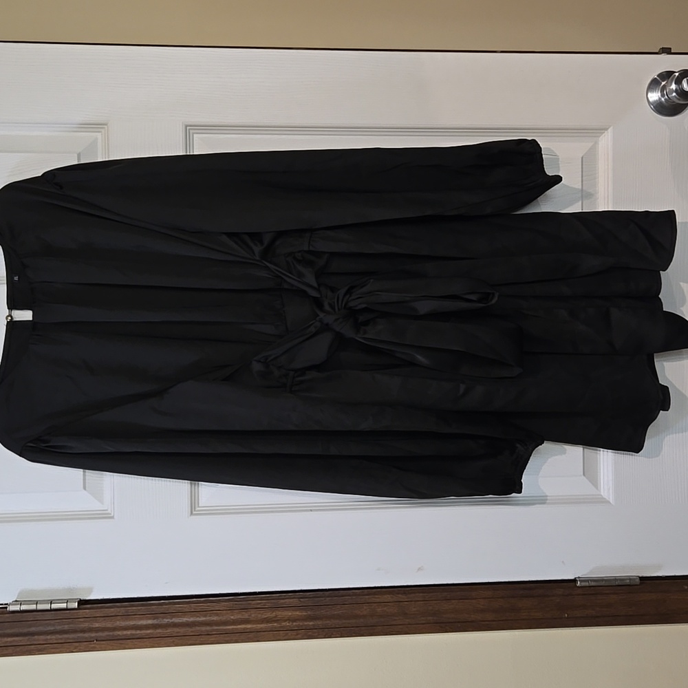 Elegant Black Long-Sleeve Dress Sixe Xl